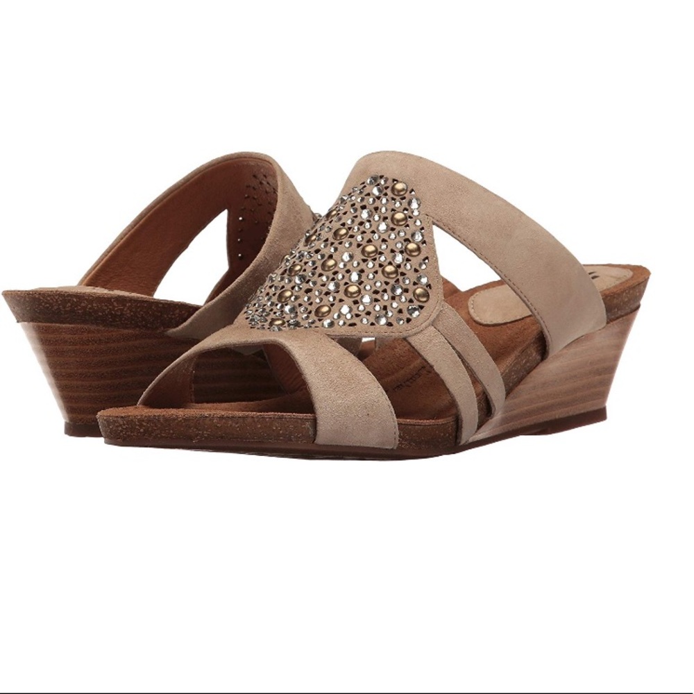 New In Box- Sofft Vassy In baywater suede - 8.5 - Picture 5 of 8